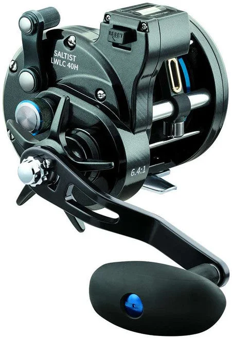 Daiwa Saltist Levelwind Line Counter Conventional Reel